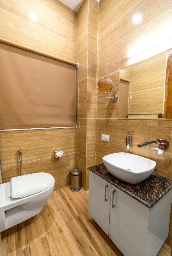 רישיקש Hotel Divine Lakshmi Ganga מראה חיצוני תמונה