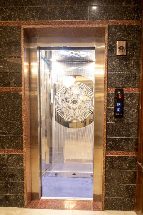 רישיקש Hotel Divine Lakshmi Ganga מראה חיצוני תמונה
